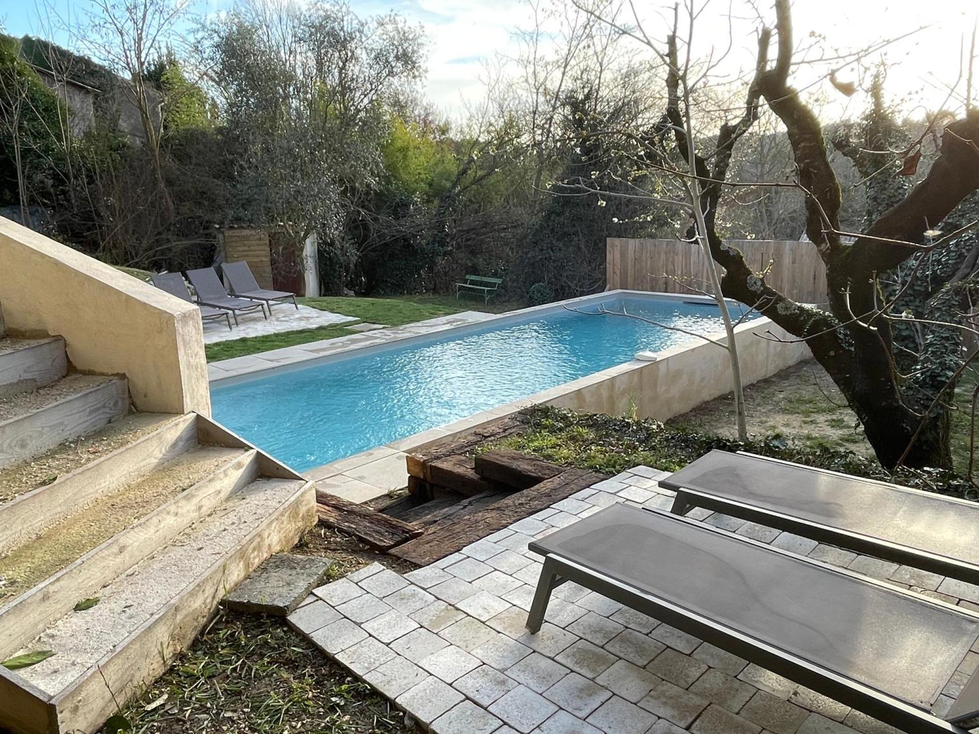 Maison & Jardin Coeur Luberon Classe 4 Etoiles Peypin-d'Aigues Exterior photo